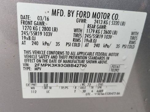 Used 2016 Ford Edge Titanium FWD image 38