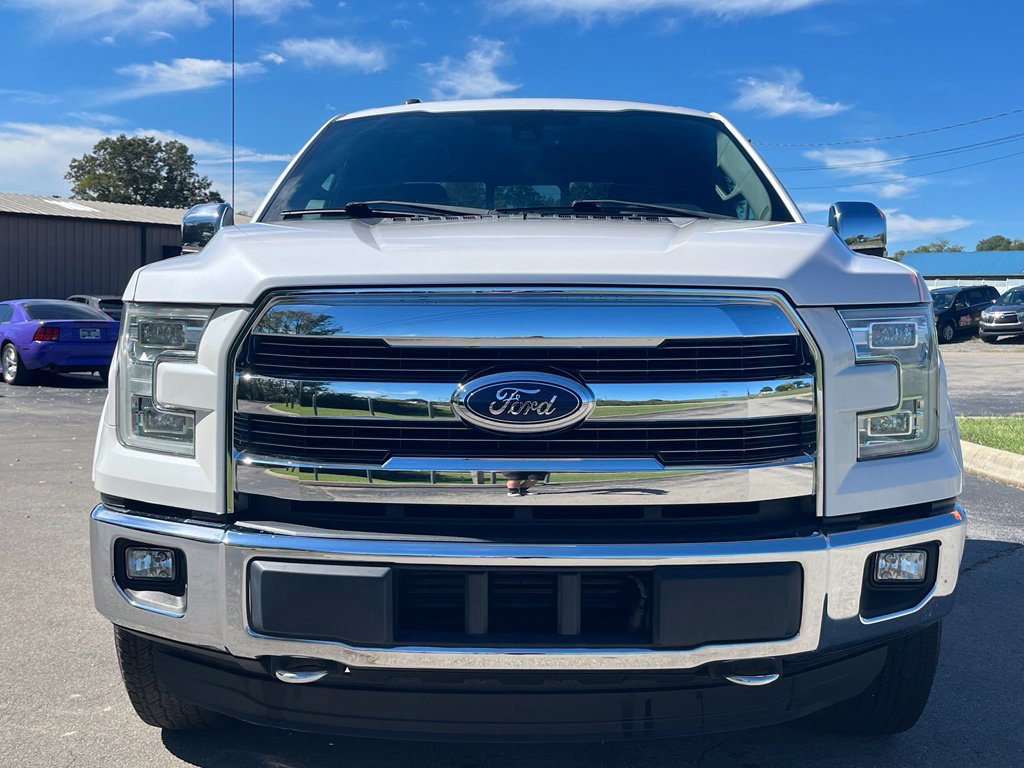 Used 2015 Ford F150 Lariat w/ Equipment Group 502A Luxury AWD/4WD image 3