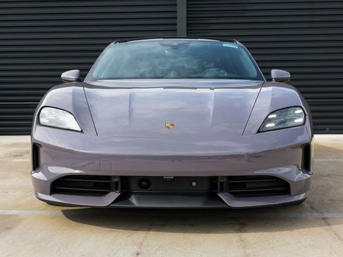 Certified 2025 Porsche Taycan 4S image 10