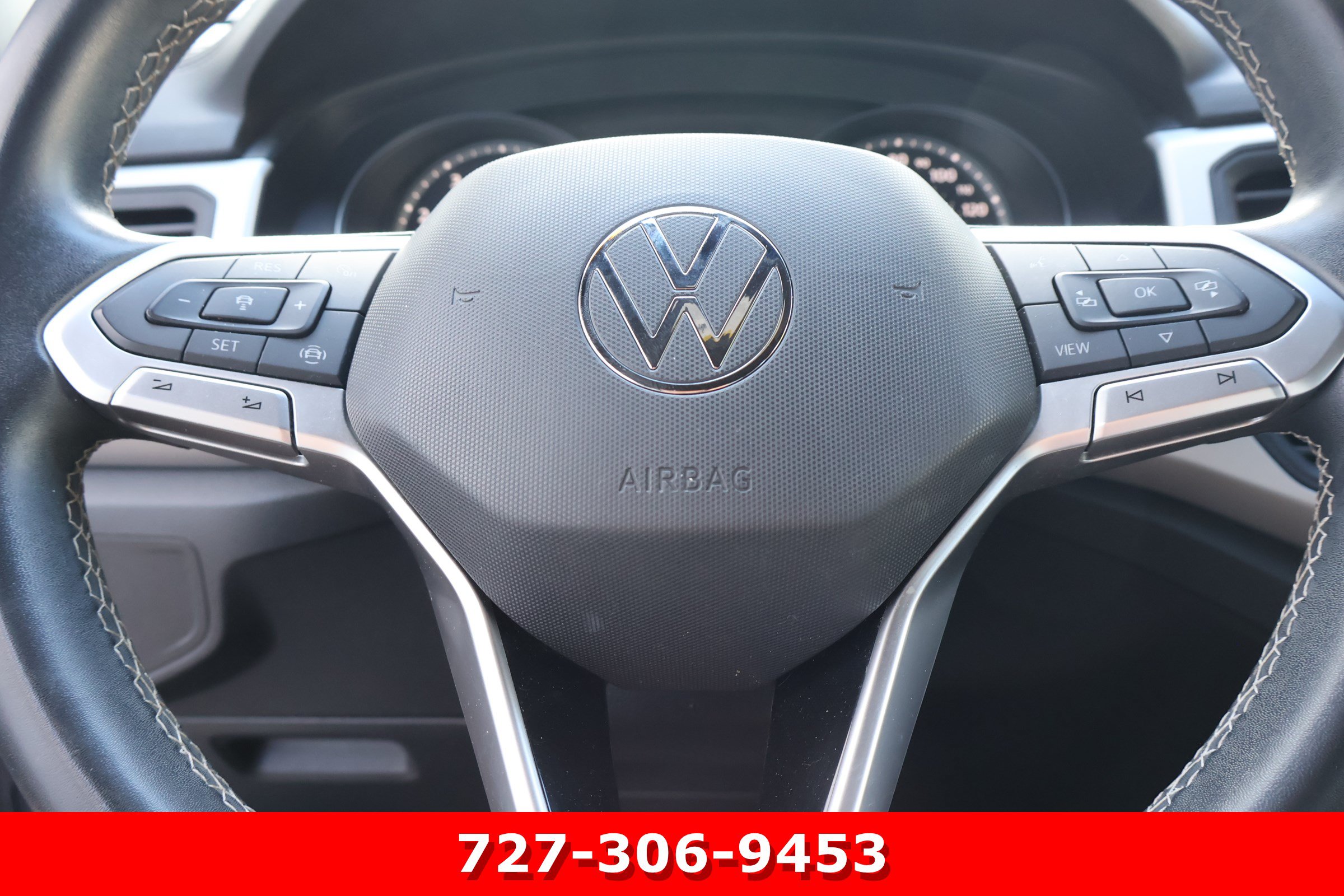 Used 2021 Volkswagen Atlas Cross Sport SE w/ 20" Black Wheels Package FWD image 19
