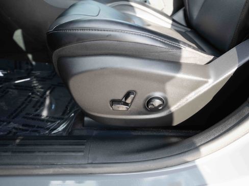 Used 2022 Jeep Cherokee Latitude Lux image 12