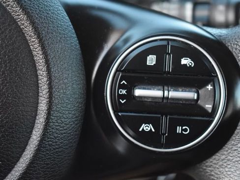 Certified 2023 Kia Soul LX w/ LX Technology Package image 23