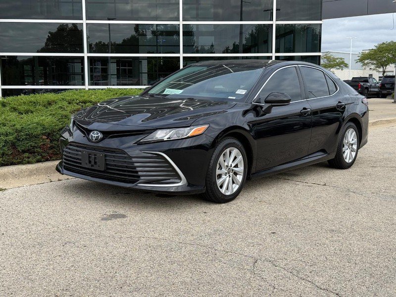 Used 2024 Toyota Camry LE FWD image 7