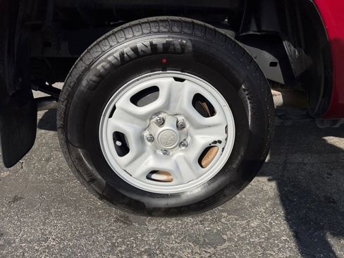 Used 2007 Toyota Tacoma 2WD Regular Cab image 27