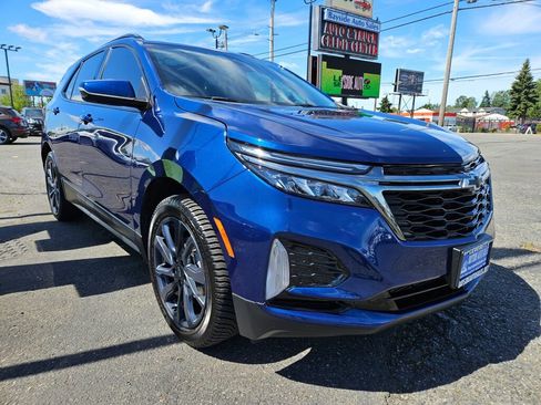 Used 2022 Chevrolet Equinox RS w/ RS Leather Package AWD/4WD image 6