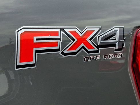 Certified 2021 Ford F150 Lariat w/ Equipment Group 502A High image 32