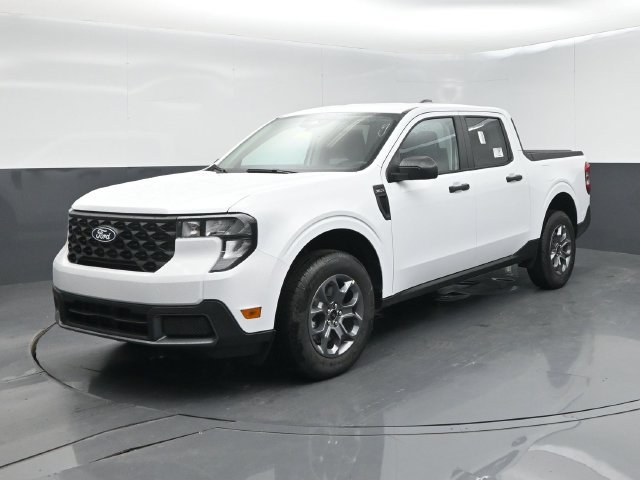 New 2026 Ford Maverick XLT FWD image 4