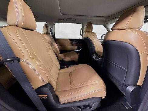 New 2026 INFINITI QX80 Luxe w/ Cargo Package image 37