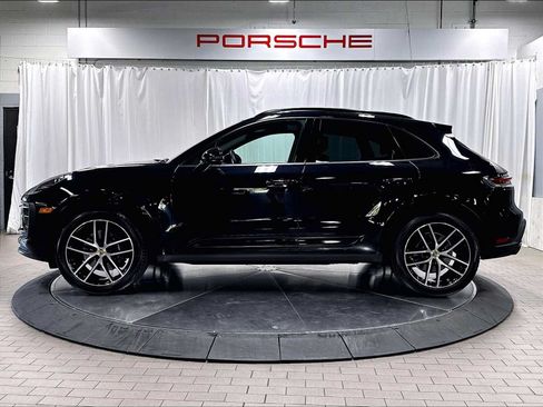 Used 2026 Porsche Macan AWD/4WD image 2