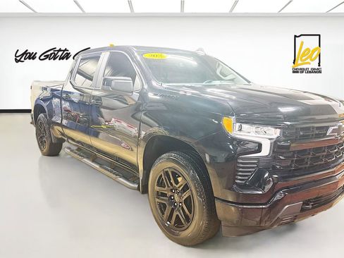 Used 2023 Chevrolet Silverado 1500 RST w/ Convenience Package II image 3