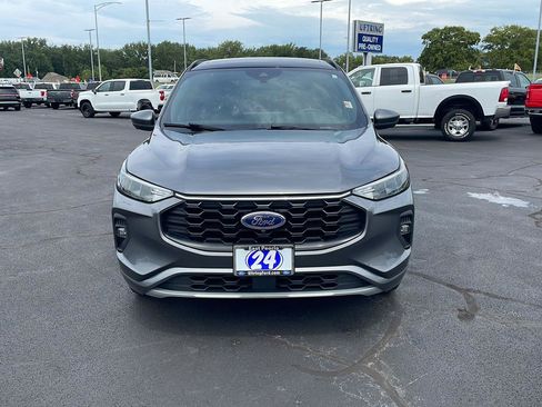 Used 2024 Ford Escape ST-Line Select w/ Tech Pack #2 AWD/4WD image 8