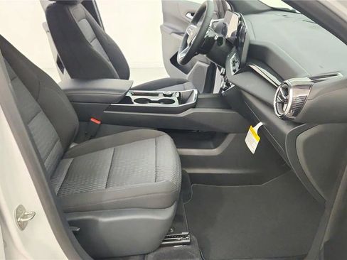 New 2026 Chevrolet Equinox LT FWD image 35