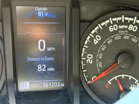 Used 2019 Toyota Tacoma SR w/ SR Convenience Package RWD image 35
