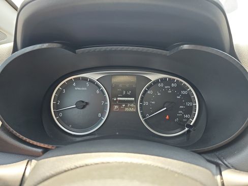 Used 2025 Nissan Versa S w/ Trunk Package FWD image 16
