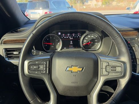 Used 2021 Chevrolet Tahoe Premier image 18