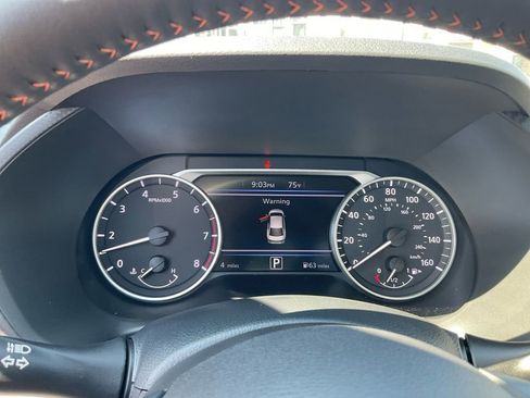 New 2025 Nissan Sentra SR w/ SR Premium Package image 19