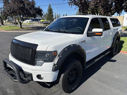 Used 2014 Ford F150 FX4 w/ Equipment Group 402A Luxury AWD/4WD image 7