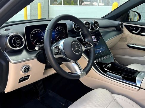 Used 2025 Mercedes-Benz C 300 Sedan image 17