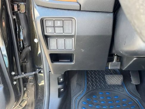 Used 2017 Honda CR-V EX image 31