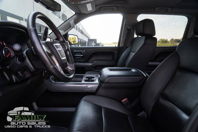 Used 2016 GMC Sierra 2500 SLT w/ All-Terrain HD Package AWD/4WD image 23