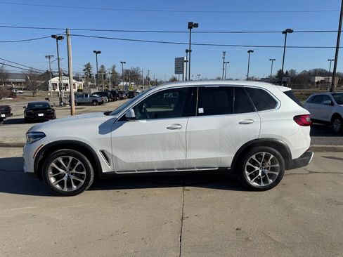 Used 2021 BMW X5 xDrive40i w/ Convenience Package image 9