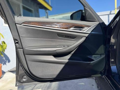 Used 2017 BMW 530i image 37