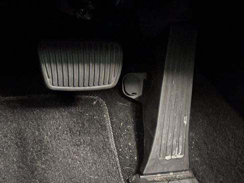 Used 2023 Hyundai Santa Fe Calligraphy image 45