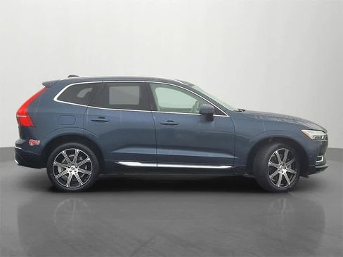 Used 2018 Volvo XC60 T8 Inscription w/ Advanced Package image 7