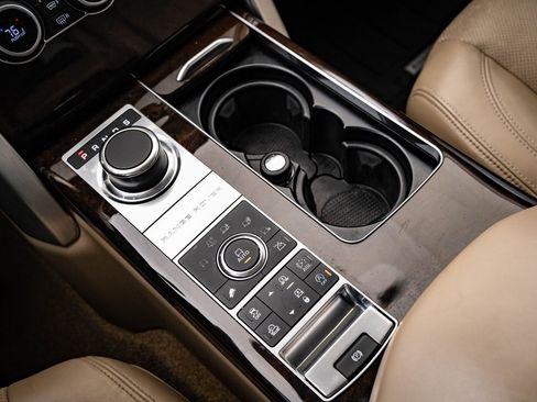 Used 2016 Land Rover Range Rover Supercharged image 36