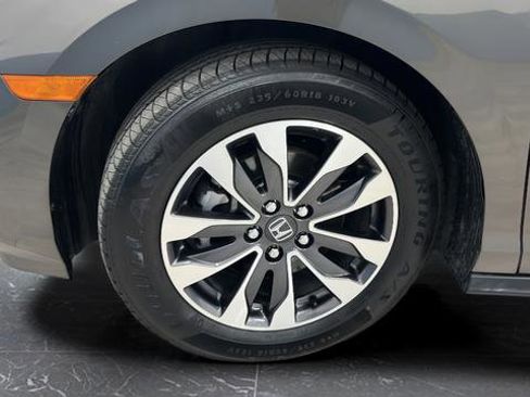 Used 2023 Honda Odyssey EX-L image 37