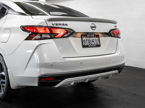 Used 2025 Nissan Versa SR w/ Trunk Package FWD image 16