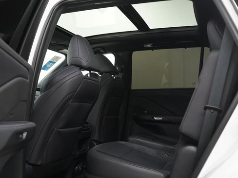 Used 2025 Lexus TX 500h AWD image 19