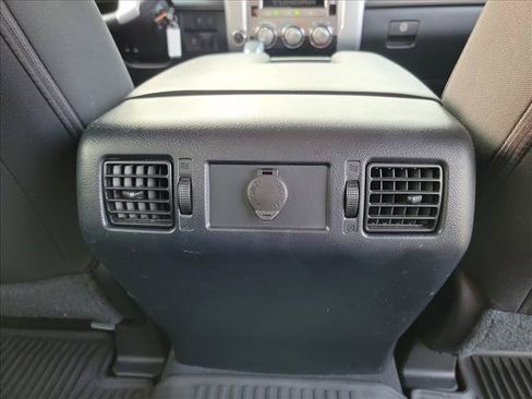 Used 2019 Toyota Tundra SR5 AWD/4WD image 18