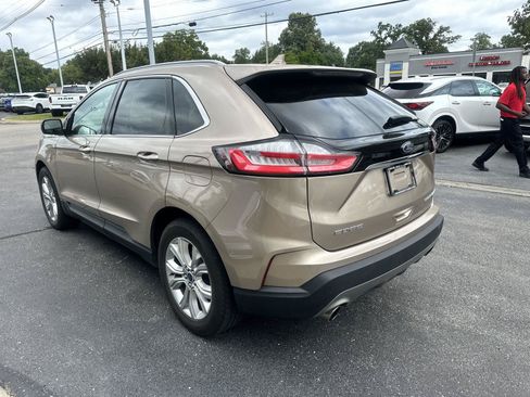 Used 2020 Ford Edge Titanium FWD image 5