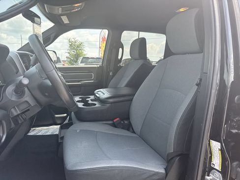 Used 2022 RAM 2500 Big Horn AWD/4WD image 21