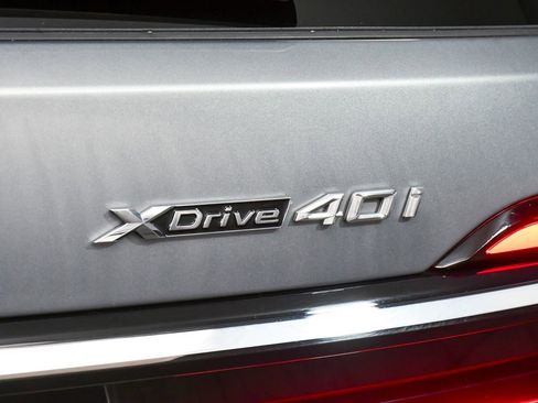 Used 2024 BMW X7 xDrive40i AWD/4WD image 99