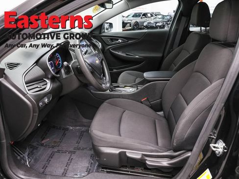 Used 2020 Chevrolet Malibu LS w/ LPO, Convenience Package 2 FWD image 14