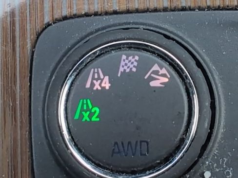 Used 2018 GMC Acadia SLE w/ LPO, Floor Liner Package image 24