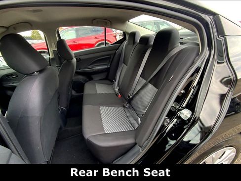 Used 2022 Nissan Versa S image 27