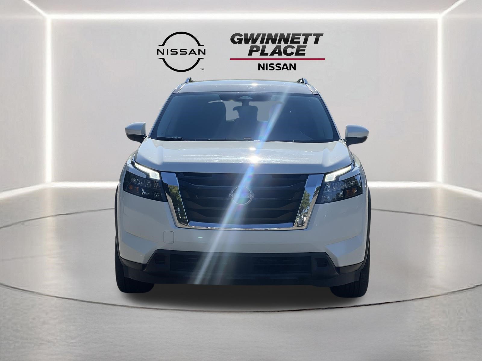 Used 2024 Nissan Pathfinder SV FWD image 28