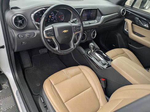 Used 2020 Chevrolet Blazer Premier AWD/4WD image 2