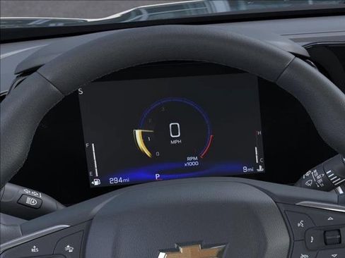 New 2025 Chevrolet Trax LT w/ Driver Confidence Package image 18