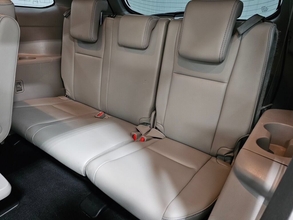 Used 2018 Toyota Highlander Limited AWD/4WD image 13