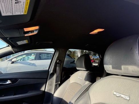 Certified 2023 Kia Forte GT-Line image 5