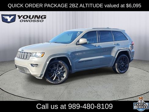 Used 2020 Jeep Grand Cherokee Altitude image 1