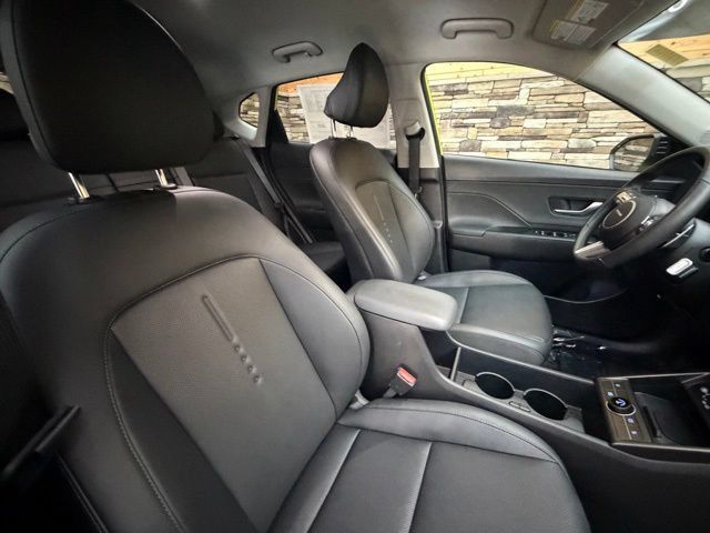 Certified 2026 Hyundai Kona SEL Premium AWD/4WD image 17
