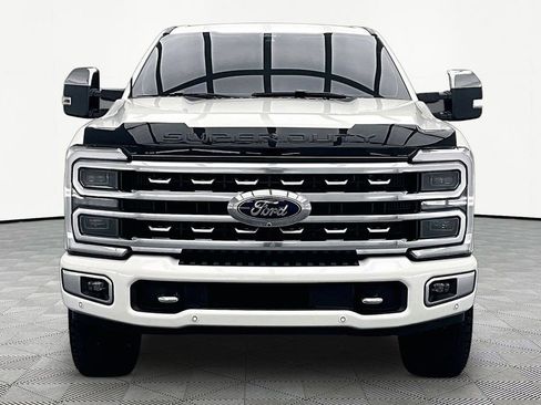 Certified 2024 Ford F250 Platinum AWD/4WD image 3