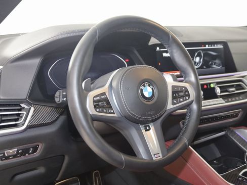Used 2022 BMW X6 M50i w/ Executive Package image 6