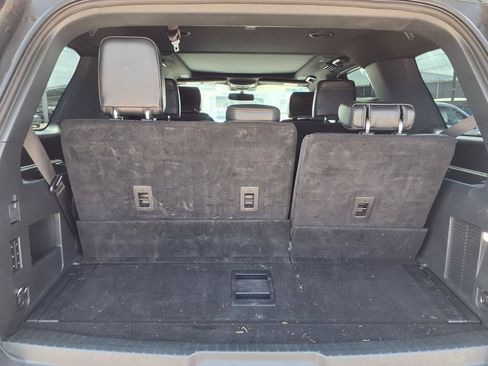 Used 2023 Ford Expedition Platinum AWD/4WD image 11