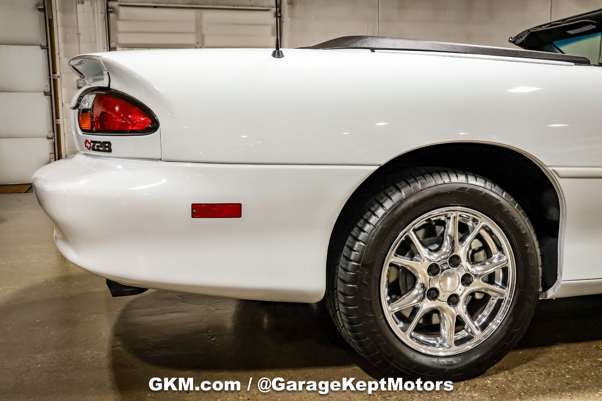 Used 2002 Chevrolet Camaro Z28 RWD image 61